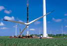 Image: Assembly of a wind turbine in an arable field